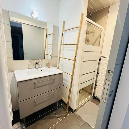 A L'oree Des Bois * Egat