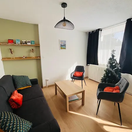 A L'oree Des Bois Apartament